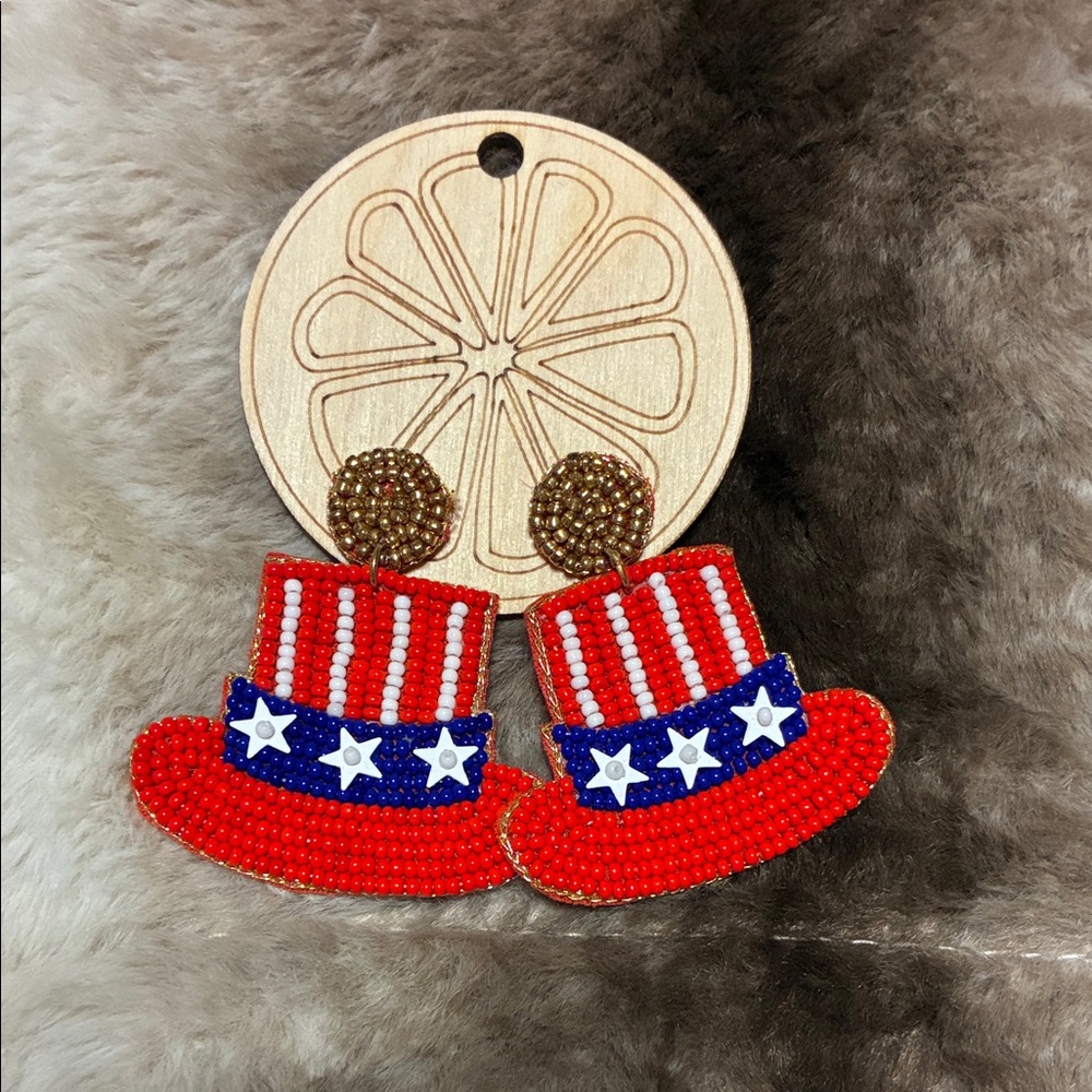 Patriotic Beaded Earrings - Picture 1 of 3